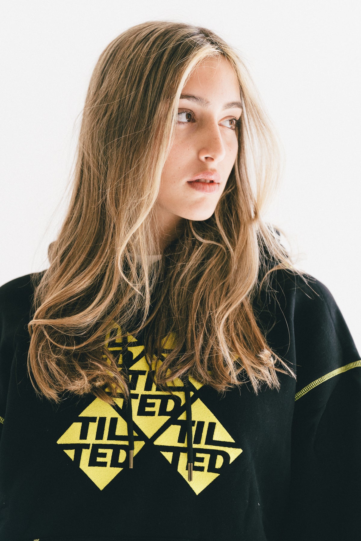 TILTED Hoodie "Black Yellow"