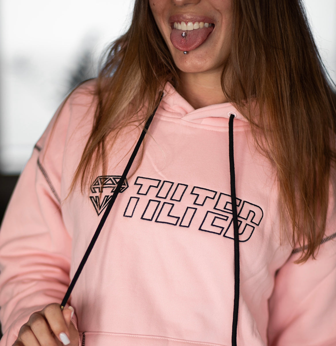 TILTED Hoodie "Rose Black"